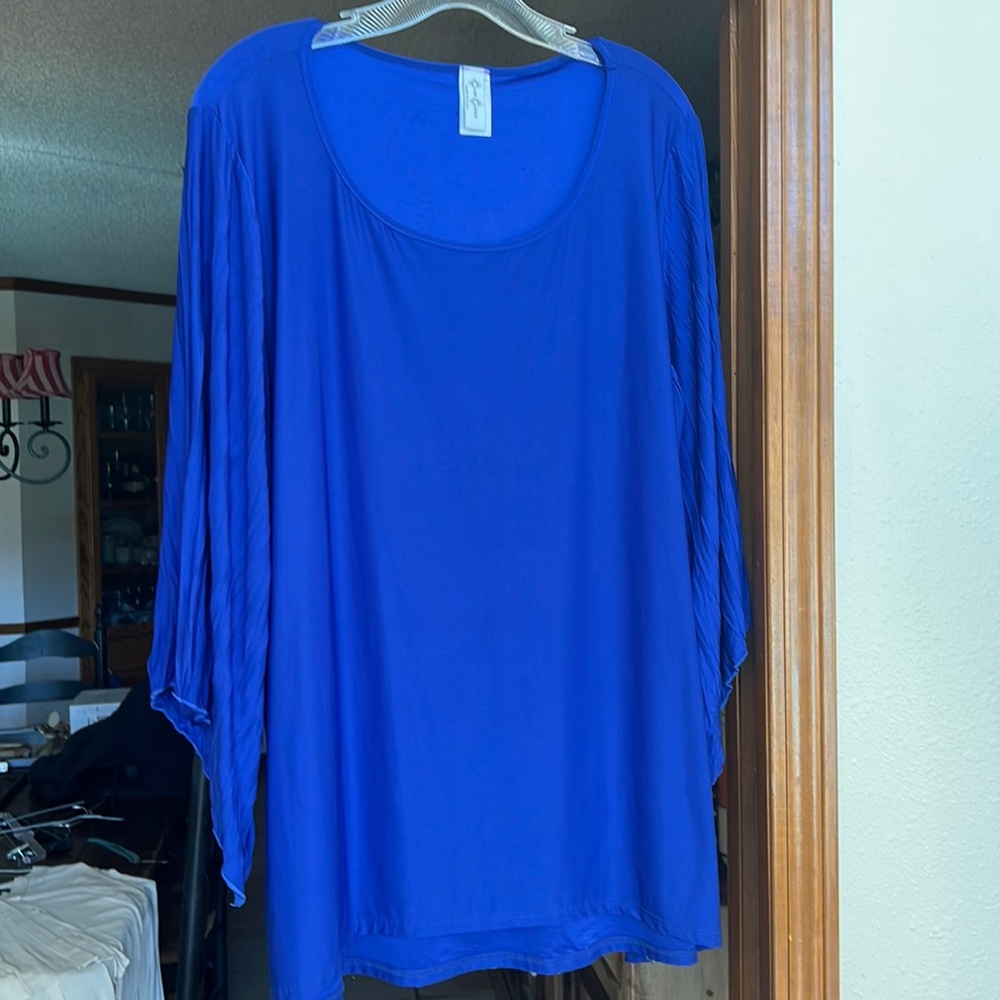 Women’s blouse Cover Charge X large